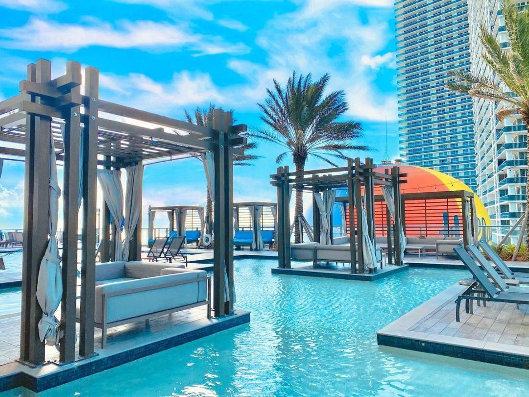 Million Dollar View At Hyde Resort And Residences Beverley Beach Exterior foto